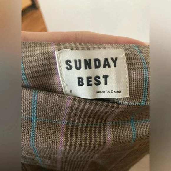 Aritzia Sunday Best Astala Skirt Plaid Gray Size 8 - Picture 6 of 6